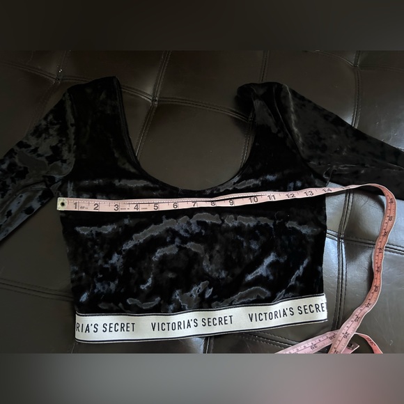 Bundle of 3 Victoria’s Secret Velvet Low Scoop Back Cropped top w/ Logo Waist - Picture 12 of 17